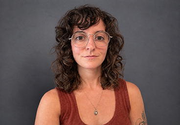Headshot of Emily Shimon.